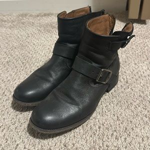 FRYE Tyler Engineer Leather Boots